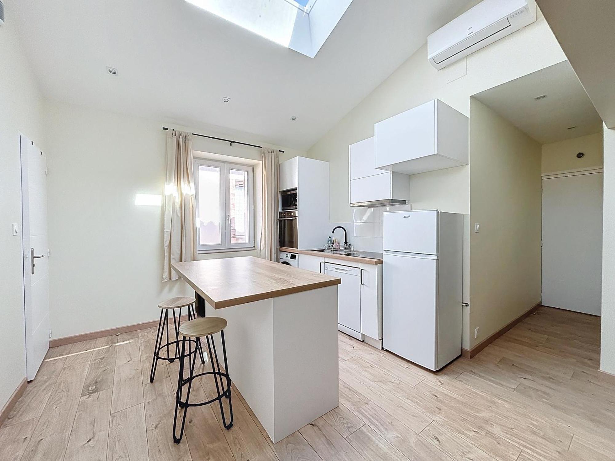 Duplex Vieux Port - Hyper Central & Climatisation - Les Freres De La Loc' มาร์กเซย ภายนอก รูปภาพ